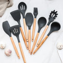 Conjunto 12 Peças de Utensílios de Cozinha em Silicone – Espátulas, Batedores de Ovos e Ferramentas Antiaderentes com Cabo de Madeira